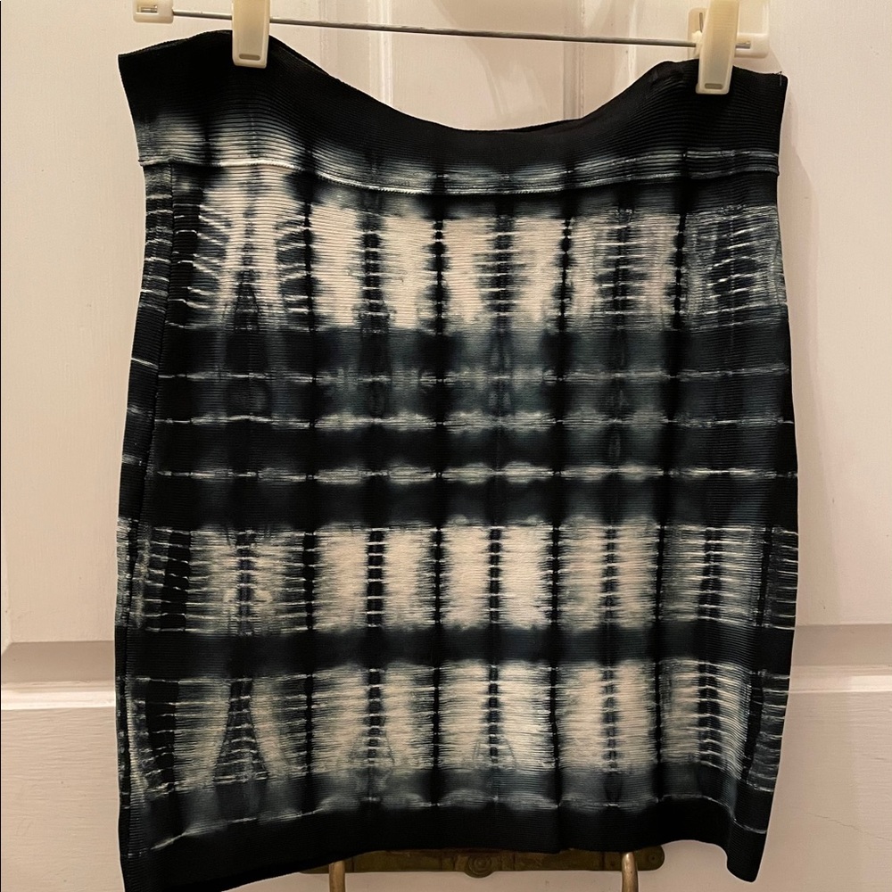 BCBG Maxazria Bandage Skirt